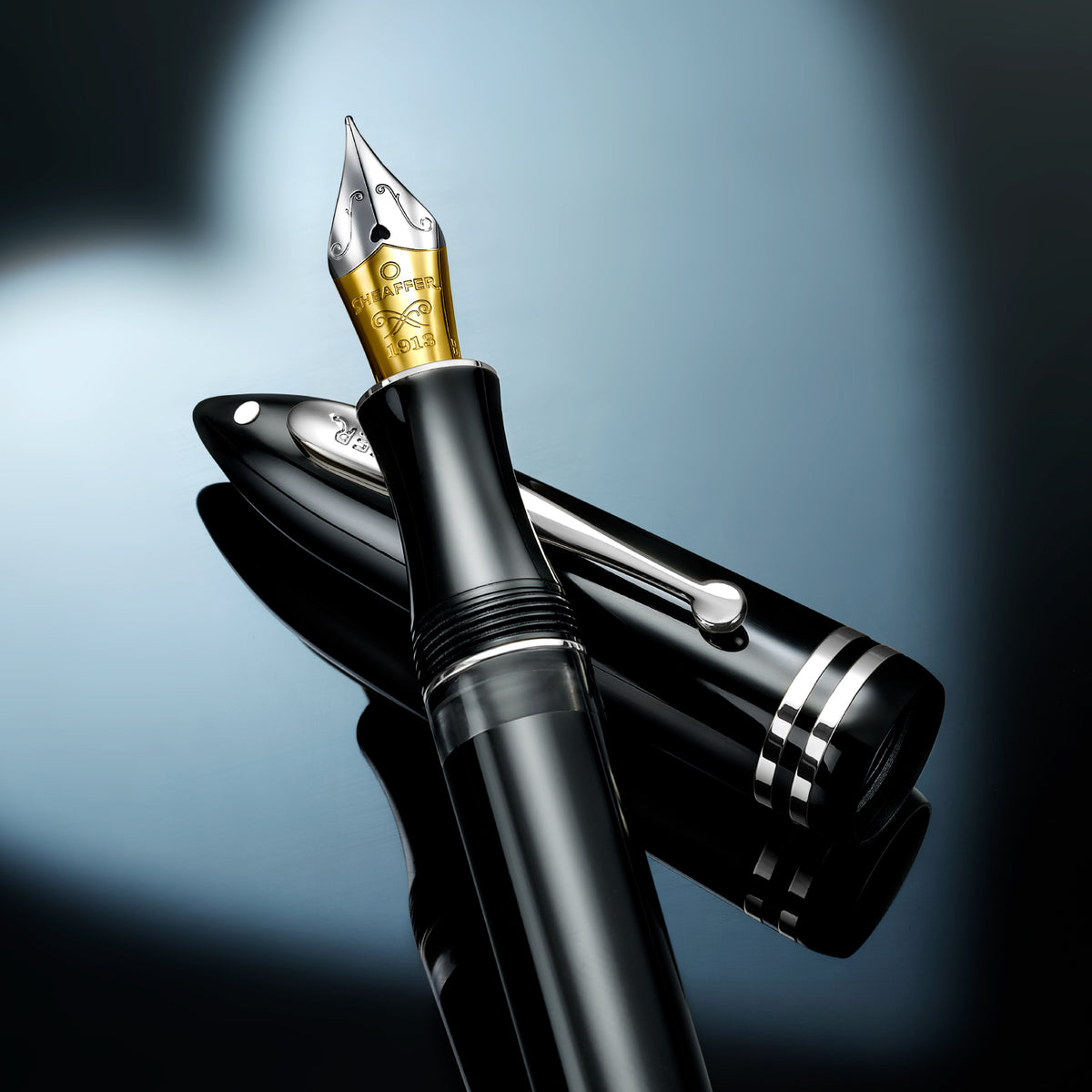 Sheaffer Balance III E892 Glossy Black and Chrome Trims Fountain Pen